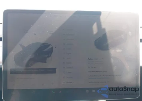 2023 Tesla Model Y Awd/Long Range Dual Motor All-Wheel Drive from USA, damaged, VIN 7SAYGAEE8PF878556